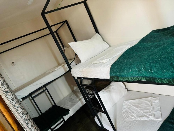 Arusha Backpackers Hotel image 16